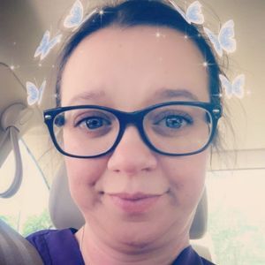 Meet your Posher, Lauri